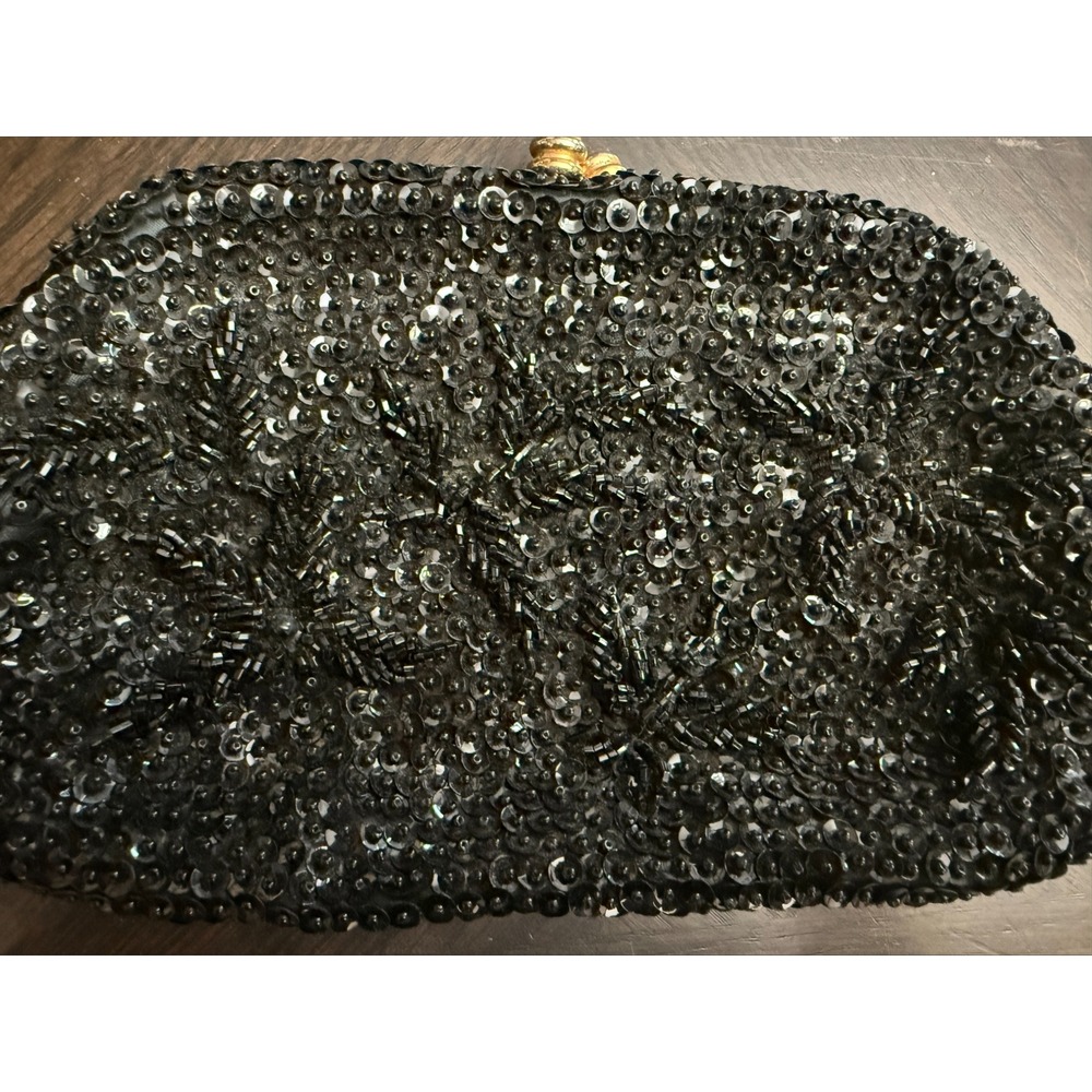 Vintage Black Sequin Beaded Evening Clutch Purse Gold Tone Kiss‎ Lock Glam